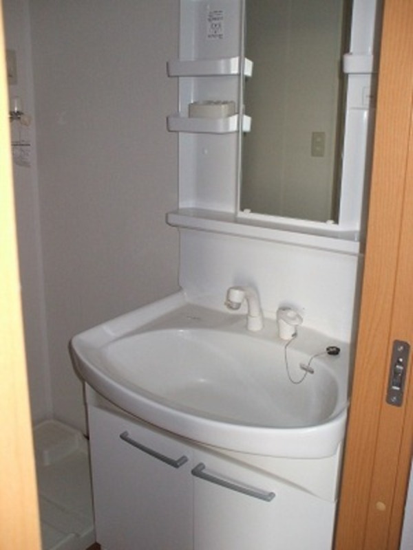 洗面設備　図面と現状に相違がある場合には現状を優先