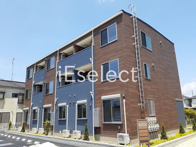 建物外観　都市ガス、インターネット無料、2年毎の更新料が不要