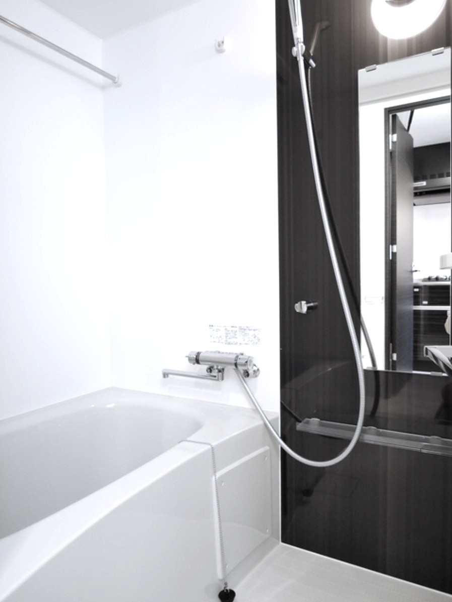 バス・シャワールーム　風呂