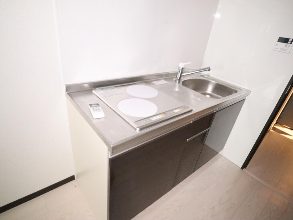 キッチン　システムキッチン　IHコンロ