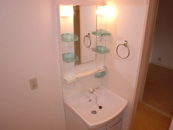 洗面設備　独立洗面化粧台付き☆