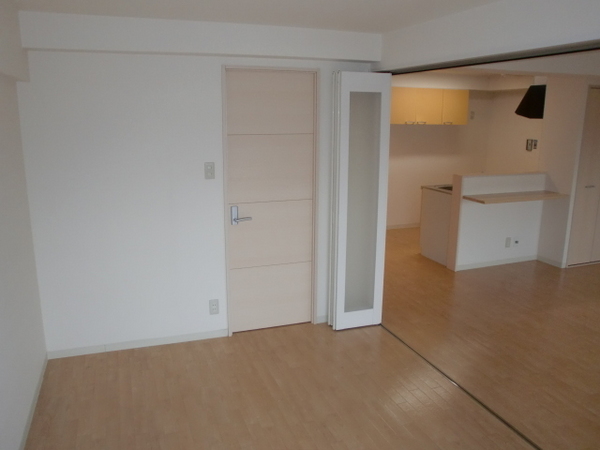 居室・リビング　オール洋室の2LDK☆