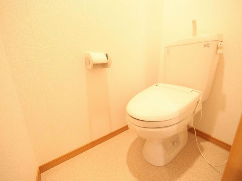 トイレ　暖房便座付トイレ