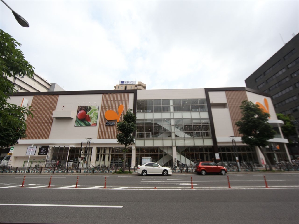 スーパー　ダイエー金山店 (スーパー)（スーパー）まで320m