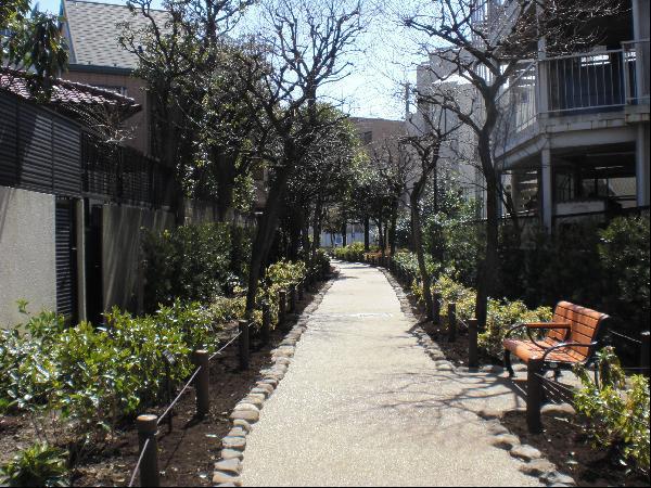 公園　蛇崩川緑道（公園）まで488m