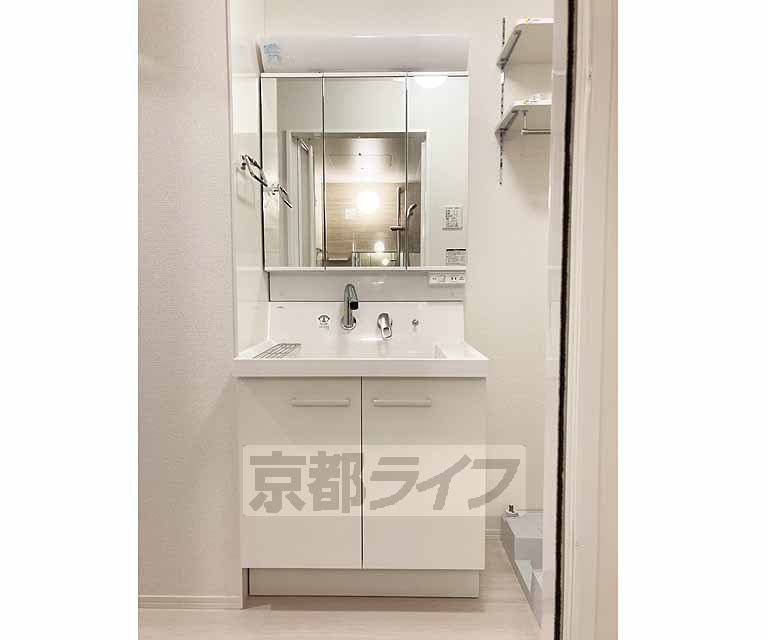 洗面設備　モチロン独立