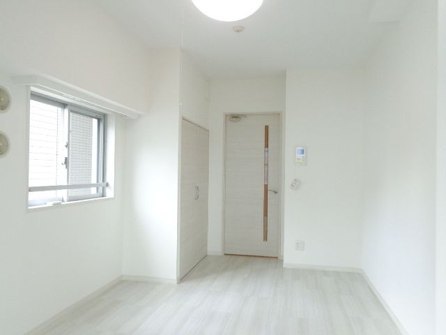 居室・リビング　角部屋・２面採光