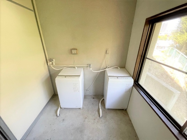 その他　コインランドリー