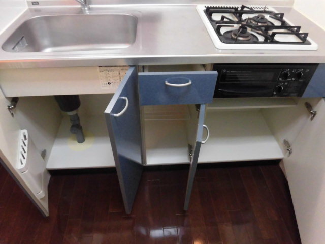 その他部屋・スペース　キッチン下の収納スペースです