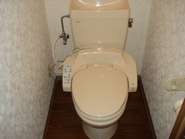 トイレ　シャワー付トイレ（イメージ）