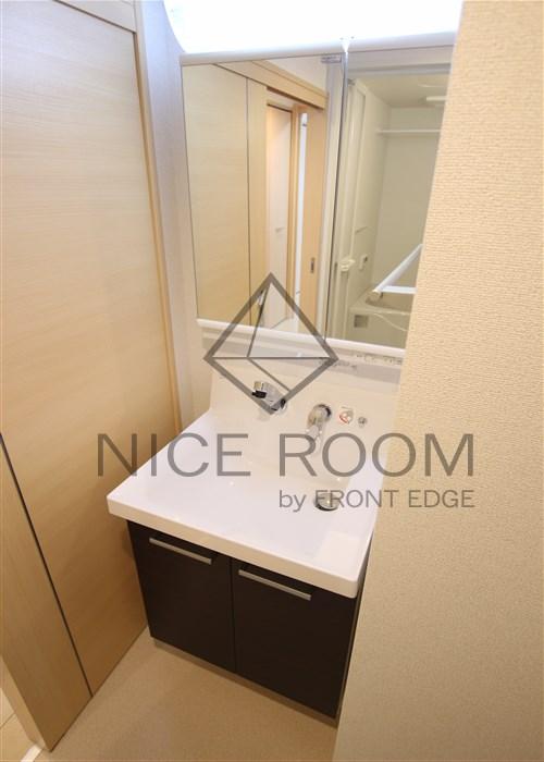 洗面設備　ノーサイド立葉　独立洗面台