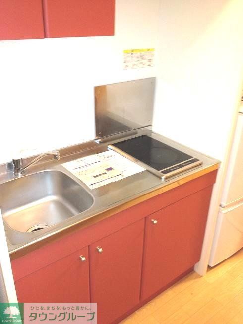 キッチン　コンロの仕様が異なる場合があります