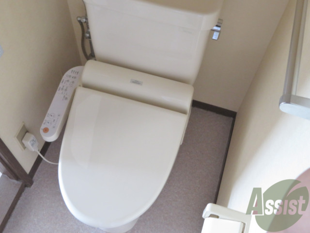 トイレ　各機能付きのトイレですので安心してご利用いただけます