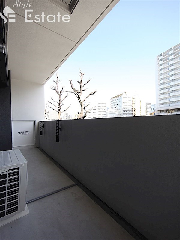 バルコニー　バルコニー