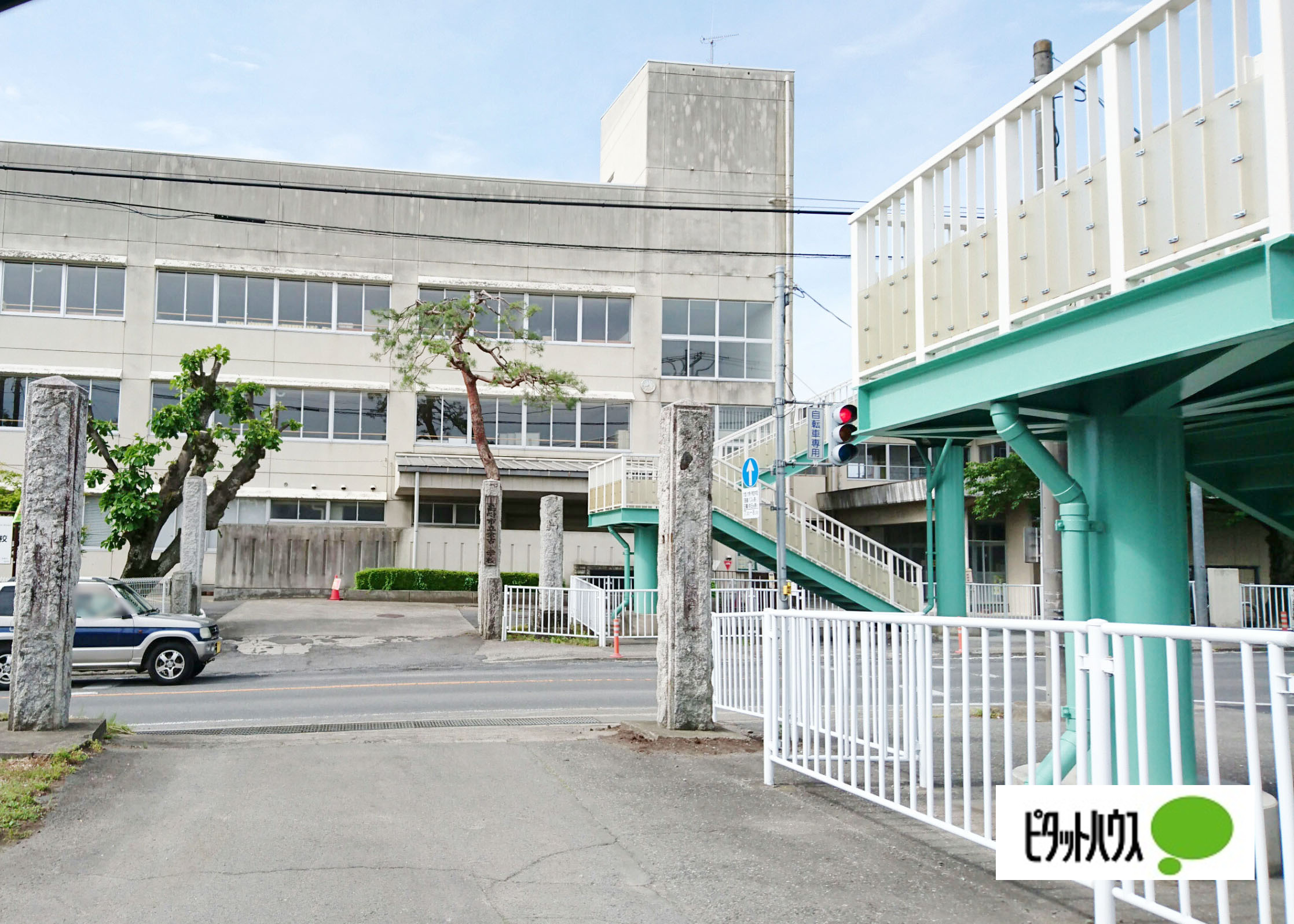 小学校　高崎市立金古小学校（小学校）まで344m