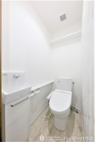 トイレ　左右反転