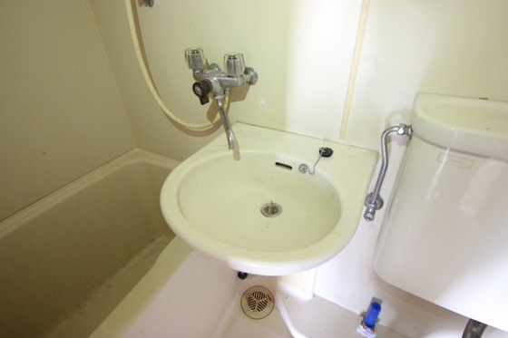 洗面設備　※別部屋の写真です