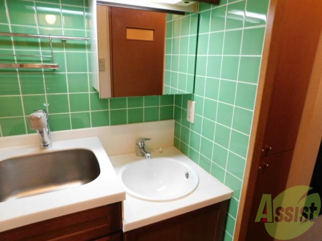 洗面設備　もちろん洗面台つきです。