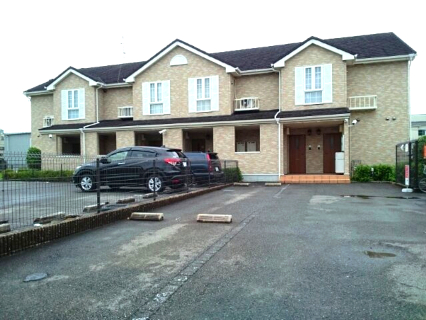 駐車場　車をお持ちの方に嬉しい駐車場付きの物件です