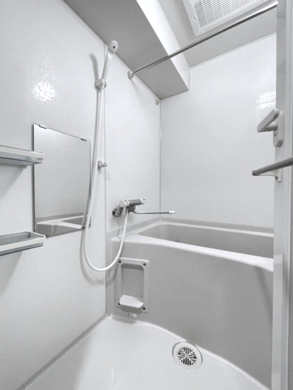 バス・シャワールーム　風呂