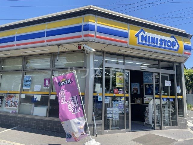コンビニ　ミニストップ 江戸川南小岩６丁目店（コンビニ）まで244m