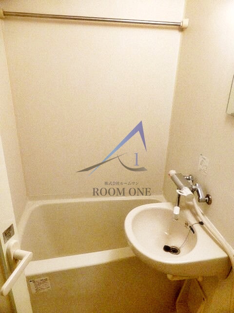 バス・シャワールーム　お風呂です。