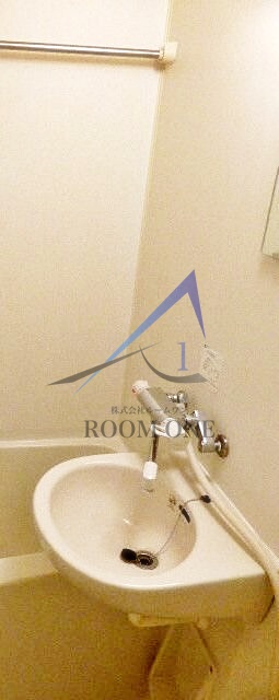 洗面設備　洗面台です。