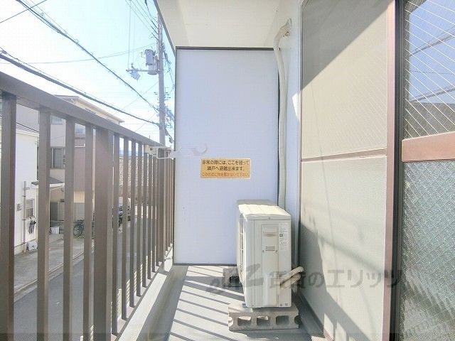 バルコニー　ベランダ