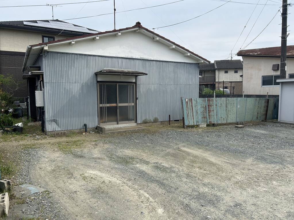 前原貸家