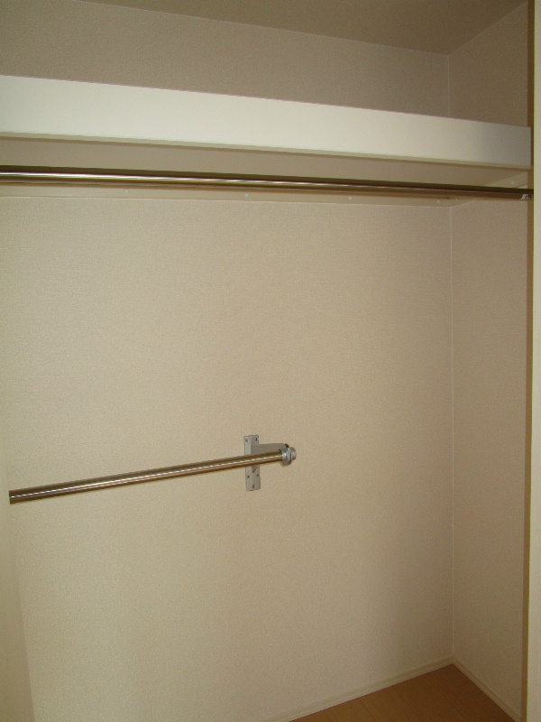 収納　洋室クローゼット