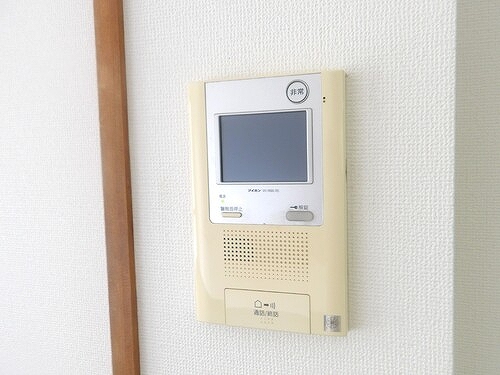 セキュリティ　ＴＶモニタ付インターホン　※前回募集時2025年9月の写真