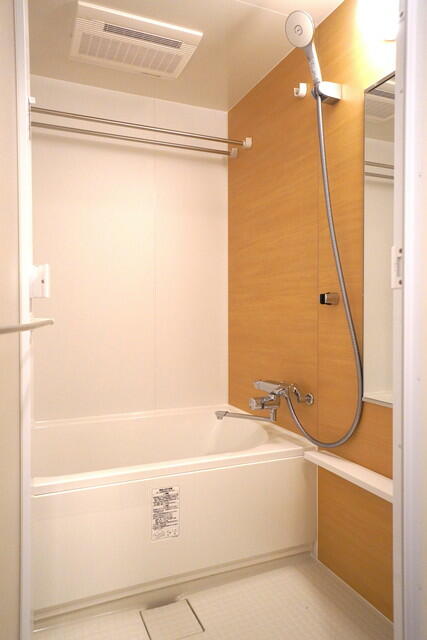 バス・シャワールーム　※写真は同タイプ住戸です。