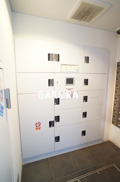 その他共有部分　不在時に便利な宅配ボックス付き♪