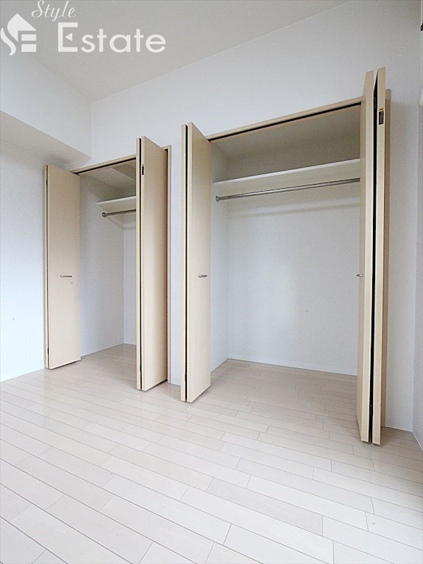 収納　クローゼット