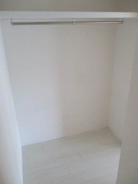 収納　別室参照