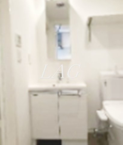 洗面設備　独立洗面台です。