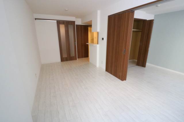 居室・リビング　綺麗な内装のリビングスペース♪