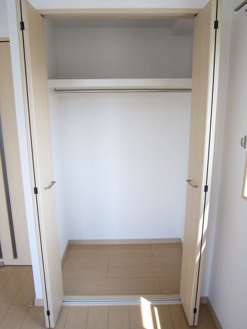 収納　クローゼット完備