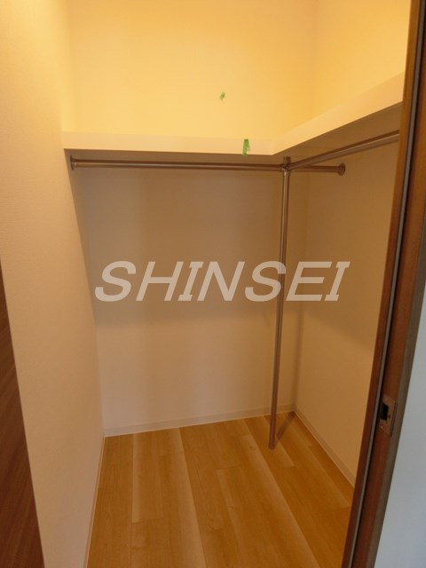 収納　ウォークインクローゼット