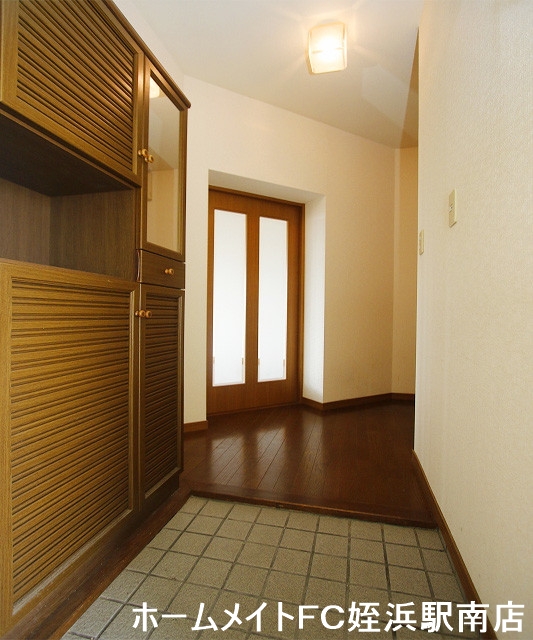 玄関　★玄関まわりはスッキリしています★参考写真