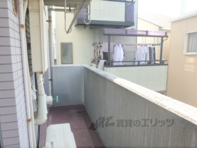 バルコニー　広々スペース