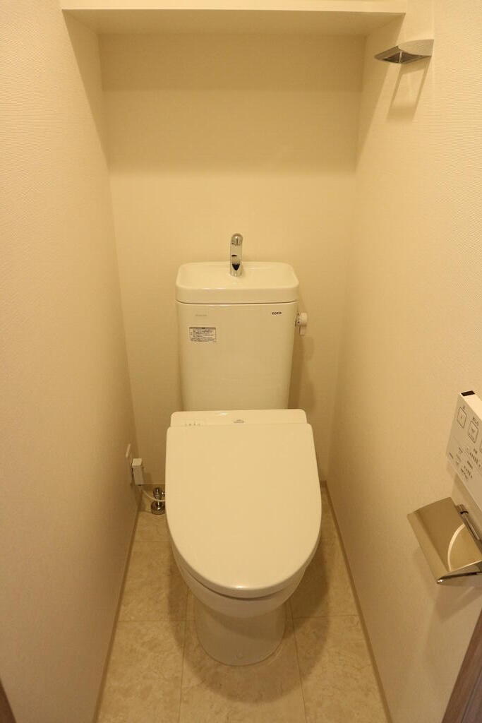 トイレ　同タイプ別階部屋写真