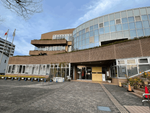 図書館　浦安市立図書館日の出分館（図書館）まで316m