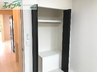 収納　同型タイプ画像