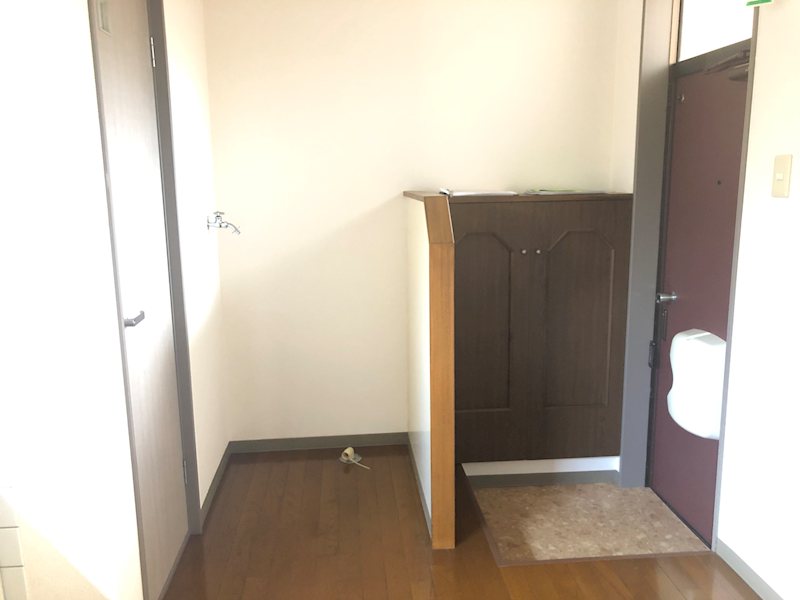 玄関　※他部屋画像です。