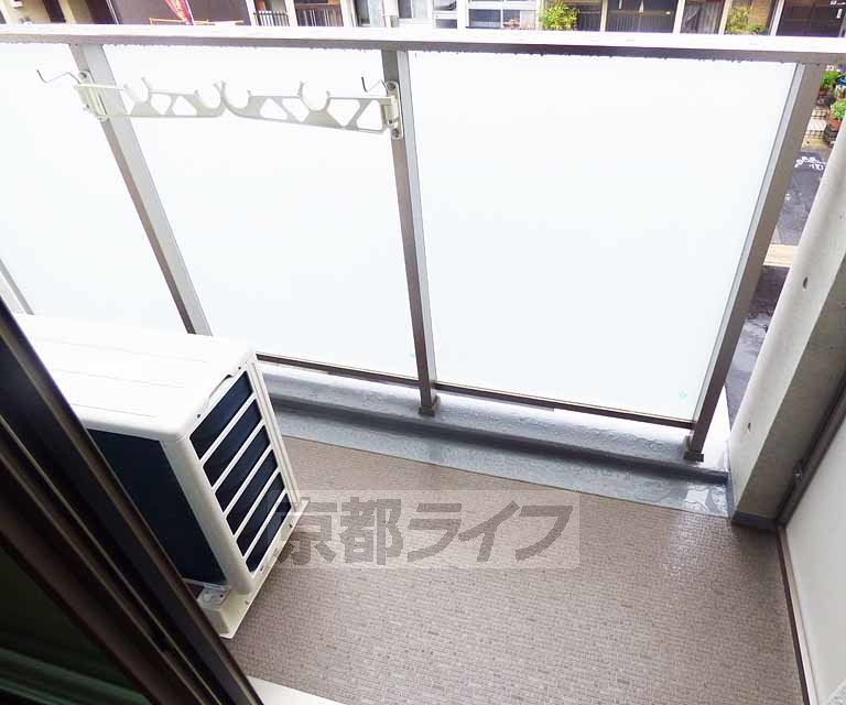 バルコニー　日当たり良好。