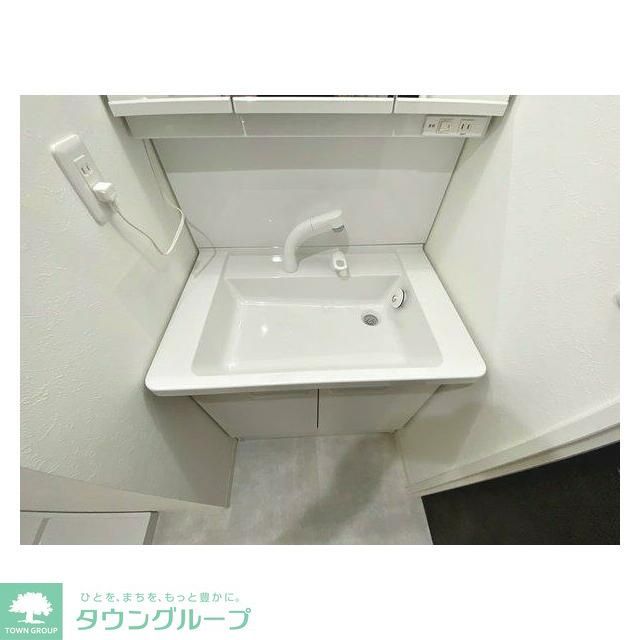 洗面設備　お部屋探しは株式会社　タウンハウジング　までお気軽にお問合…