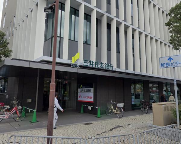 銀行　（株）三井住友銀行／伊丹エリア（銀行）まで742m