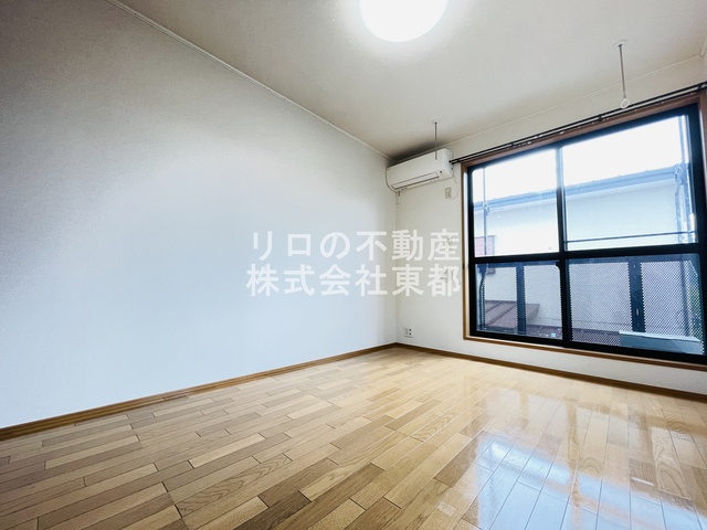 居室・リビング　写真は別部屋参考写真★