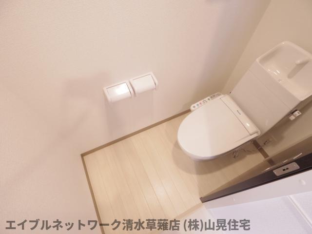 トイレ　コンパクトで使いやすいトイレです